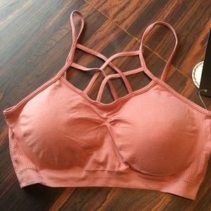 Medium sports bra